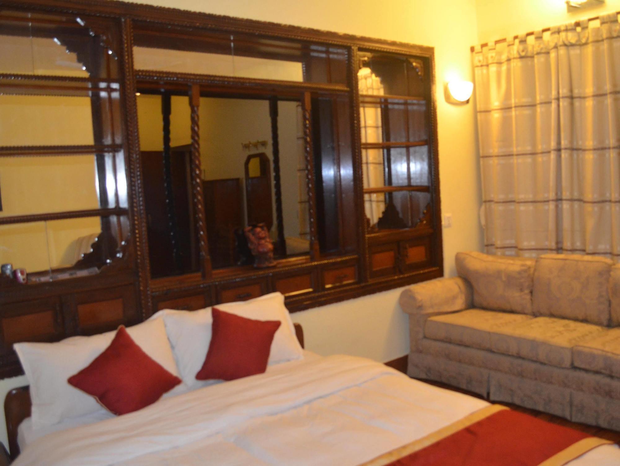 Potala Tourist Home Kathmandu Exterior foto